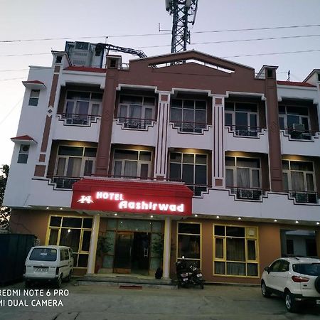 Aashirwad Hotel Катра Екстер'єр фото