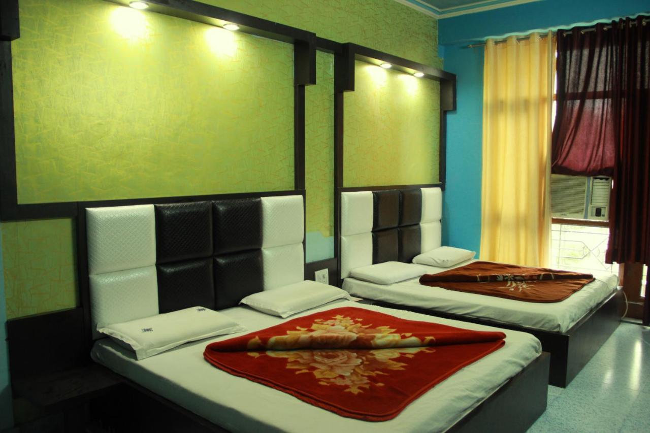 Aashirwad Hotel Катра Екстер'єр фото